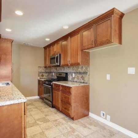 Ceramic tile flooring with slate mosaic tile accents selah construction and remodeling 3